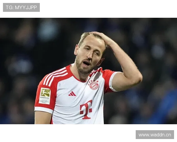 拜仁体系存隐患,凯恩加盟凸显战术依赖症,高端局溃败预示俱乐部地位下滑